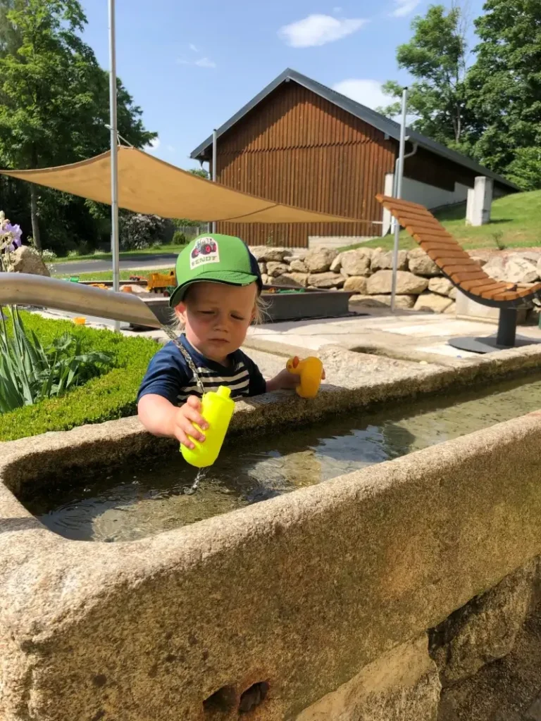 Kinderbauernhof - Wasserspielplatz am Schelterhof
