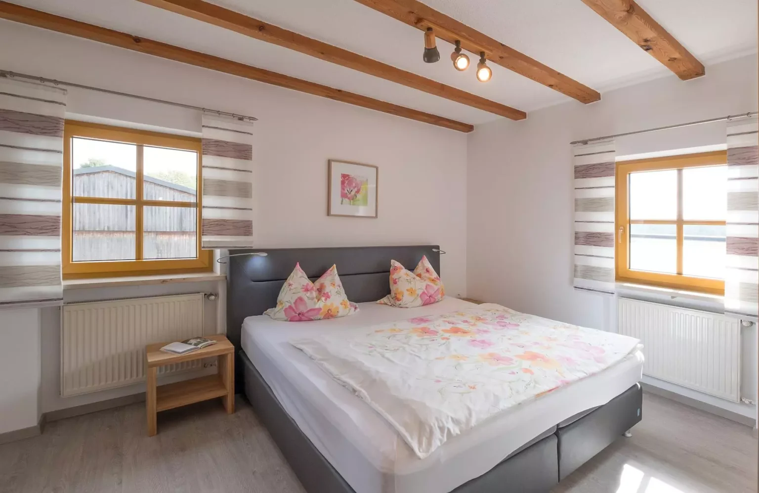 Ferienwohnung 4 - Schlafzimmer